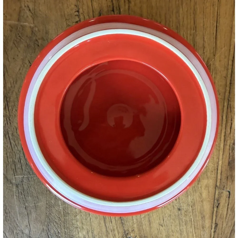 Le Creuset Stoneware Pet Food Storage Container Jar w/ Lid Scoop Cerise Red NEW